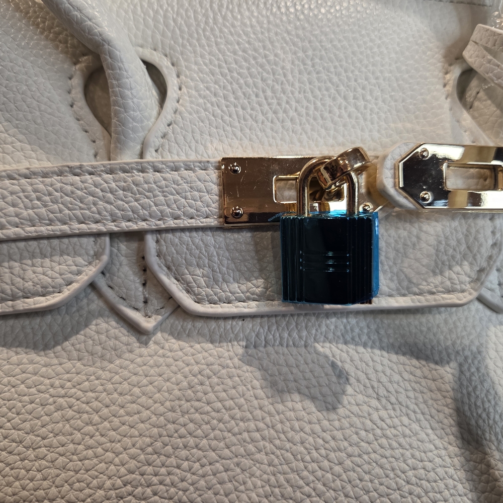 Elegant White Top-Handle Satchel Bag - Picture 2 of 10